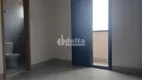 Foto 11 de Apartamento com 2 Quartos à venda, 55m² em Santa Mônica, Uberlândia