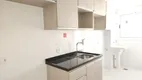 Foto 3 de Apartamento com 3 Quartos para alugar, 71m² em Jardim Presidente, Londrina