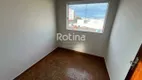 Foto 8 de Apartamento com 3 Quartos para alugar, 100m² em Nossa Senhora Aparecida, Uberlândia