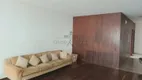 Foto 2 de Apartamento com 3 Quartos à venda, 241m² em Jardim Europa, São Paulo