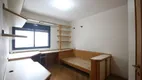 Foto 10 de Apartamento com 4 Quartos à venda, 202m² em Higienópolis, São Paulo