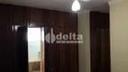 Foto 15 de Apartamento com 4 Quartos para alugar, 160m² em Osvaldo Rezende, Uberlândia