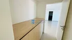 Foto 10 de Apartamento com 4 Quartos à venda, 246m² em Guararapes, Fortaleza