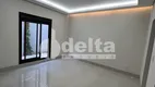 Foto 10 de Casa com 4 Quartos à venda, 290m² em Santa Mônica, Uberlândia