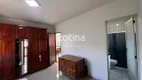 Foto 12 de Casa com 3 Quartos à venda, 210m² em São Jorge, Uberlândia