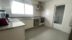 Foto 21 de Apartamento com 3 Quartos à venda, 200m² em Moema, São Paulo