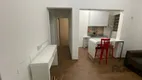 Foto 3 de Apartamento com 2 Quartos à venda, 48m² em Petrópolis, Porto Alegre