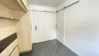 Foto 22 de Apartamento com 2 Quartos à venda, 49m² em Campo Comprido, Curitiba