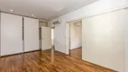 Foto 17 de Casa com 4 Quartos à venda, 220m² em Jardim Europa, São Paulo