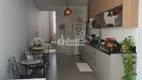 Foto 12 de Casa com 3 Quartos à venda, 170m² em Laranjeiras, Uberlândia
