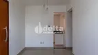 Foto 2 de Apartamento com 2 Quartos à venda, 56m² em Santa Mônica, Uberlândia