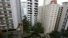 Foto 3 de Apartamento com 3 Quartos à venda, 240m² em Higienópolis, São Paulo