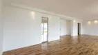 Foto 9 de Apartamento com 3 Quartos para alugar, 240m² em Panamby, São Paulo