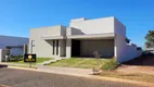 Foto 3 de Casa de Condomínio com 3 Quartos à venda, 240m² em Laranjeiras, Uberlândia