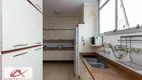 Foto 19 de Apartamento com 3 Quartos à venda, 180m² em Itaim Bibi, São Paulo