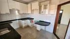 Foto 25 de Casa com 3 Quartos para alugar, 137m² em Casoni, Londrina