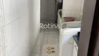 Foto 20 de Apartamento com 3 Quartos à venda, 88m² em Santa Mônica, Uberlândia