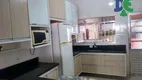 Foto 6 de Sobrado com 3 Quartos à venda, 220m² em Villa Branca, Jacareí