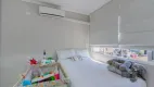 Foto 10 de Apartamento com 1 Quarto à venda, 33m² em Jardim Botânico, Porto Alegre