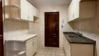 Foto 9 de Apartamento com 3 Quartos para alugar, 194m² em Zona 05, Maringá