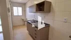 Foto 2 de Apartamento com 3 Quartos para alugar, 71m² em Vila Assis, Jaú