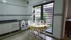 Foto 13 de Casa com 4 Quartos para alugar, 340m² em Vila Cordeiro, São Paulo