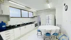 Foto 27 de Apartamento com 5 Quartos para venda ou aluguel, 220m² em Pitangueiras, Guarujá
