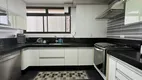 Foto 11 de Apartamento com 4 Quartos à venda, 180m² em Jardim Astúrias, Guarujá