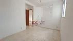 Foto 3 de Apartamento com 2 Quartos à venda, 44m² em Jardim Gurilândia, Taubaté