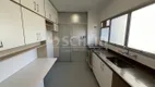 Foto 4 de Apartamento com 3 Quartos para alugar, 130m² em Morumbi, São Paulo