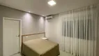 Foto 16 de Apartamento com 3 Quartos à venda, 180m² em Praia das Pitangueiras, Guarujá