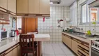 Foto 10 de Apartamento com 3 Quartos à venda, 122m² em Cabral, Curitiba