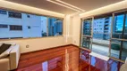 Foto 3 de Apartamento com 4 Quartos à venda, 223m² em Setor Oeste, Goiânia