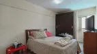 Foto 8 de Apartamento com 4 Quartos à venda, 160m² em Pina, Recife