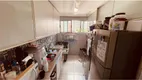 Foto 33 de Apartamento com 3 Quartos à venda, 113m² em Espinheiro, Recife