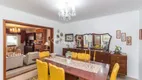 Foto 4 de Casa com 4 Quartos à venda, 303m² em Jardim Lindóia, Porto Alegre