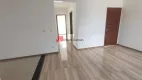 Foto 3 de Casa com 2 Quartos para alugar, 55m² em Olaria, Canoas