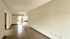 Foto 2 de Casa com 3 Quartos à venda, 81m² em Olimpico, Londrina