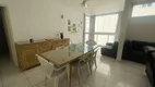 Foto 2 de Apartamento com 3 Quartos à venda, 129m² em Praia das Pitangueiras, Guarujá