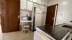 Foto 18 de Apartamento com 3 Quartos à venda, 110m² em Praia das Pitangueiras, Guarujá