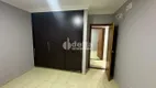 Foto 14 de Casa com 4 Quartos para alugar, 185m² em Jardim Karaíba, Uberlândia