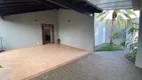 Foto 2 de Sobrado com 5 Quartos para alugar, 280m² em Jardim Patrícia, Uberlândia
