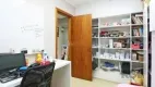 Foto 22 de Apartamento com 2 Quartos à venda, 58m² em Cristal, Porto Alegre