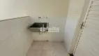 Foto 24 de Casa com 3 Quartos para alugar, 130m² em Osvaldo Rezende, Uberlândia