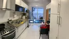 Foto 13 de Apartamento com 4 Quartos à venda, 236m² em Embaré, Santos