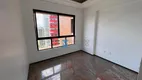 Foto 9 de Apartamento com 4 Quartos à venda, 230m² em Meireles, Fortaleza