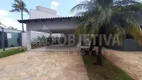 Foto 9 de Casa com 3 Quartos para alugar, 244m² em Jardim Karaíba, Uberlândia