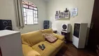 Foto 11 de Casa com 4 Quartos à venda, 184m² em Itapoã, Belo Horizonte
