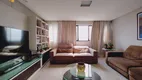 Foto 18 de Apartamento com 4 Quartos à venda, 216m² em Casa Forte, Recife