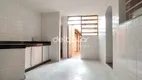 Foto 15 de Casa com 4 Quartos para alugar, 180m² em Planalto, Belo Horizonte